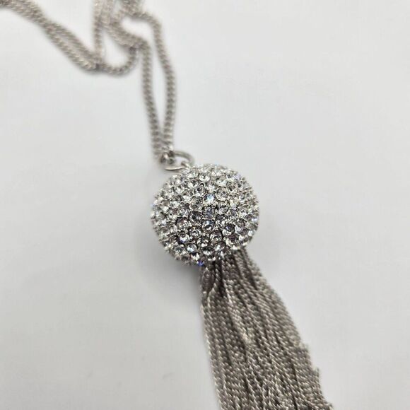 TCS Touchstone Crystal Swarovski 30 Inch Necklace Silver Tone Tassel Ball - Picture 3 of 4